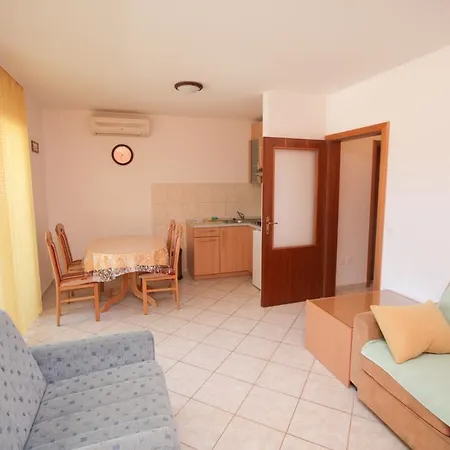 公寓 Spirito 罗戈兹尼察